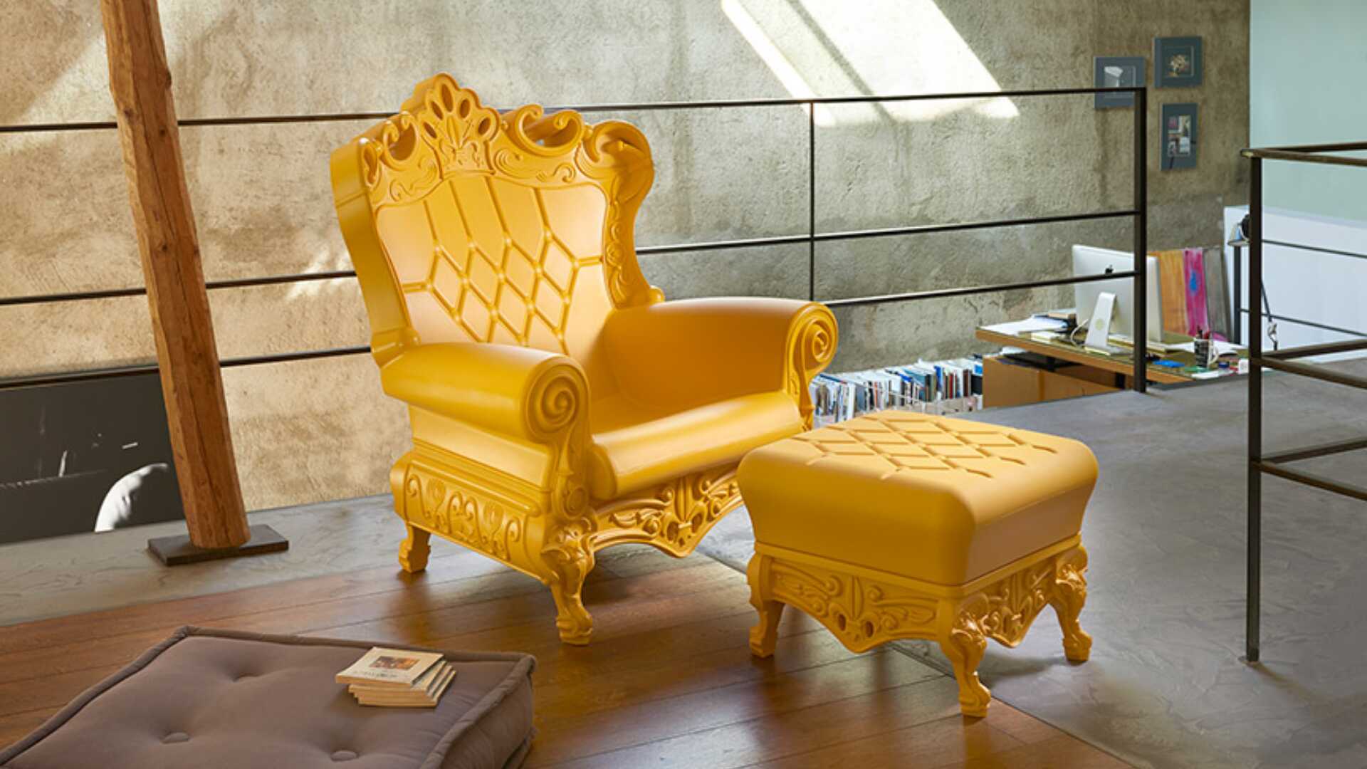 Pouffes and Ottomans Pouffes and Ottomans