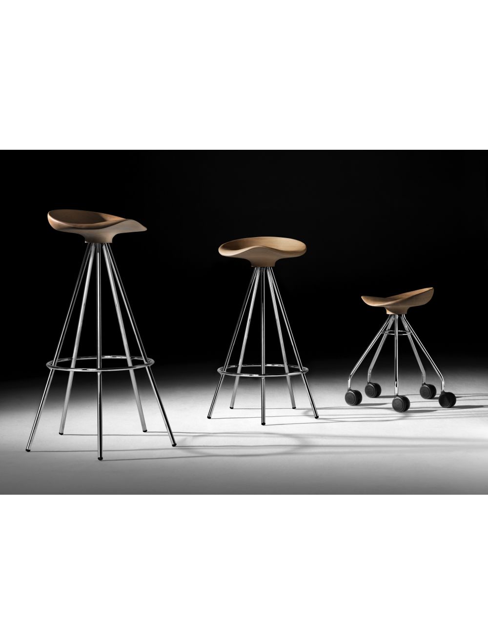Jamaica Wood Stool BD Barcelona Online Shop | Sintesi.Design®